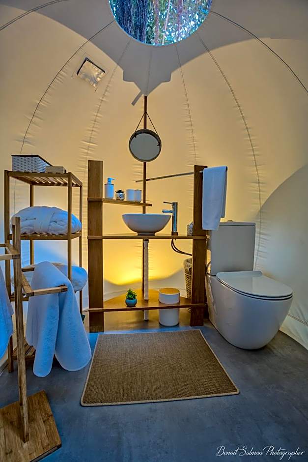 Bubble Lodge Ile aux Cerfs Island