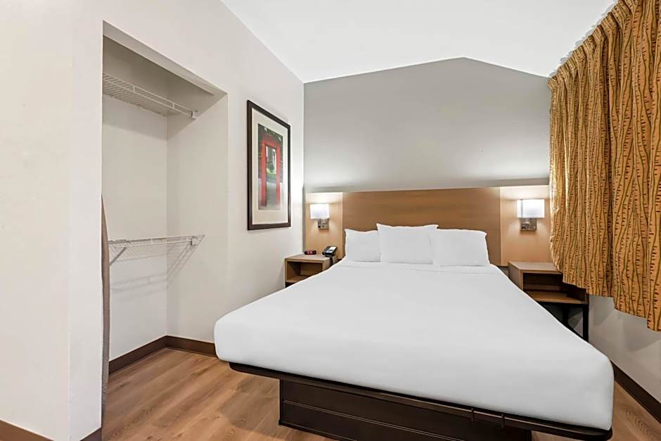 MainStay Suites Raleigh North