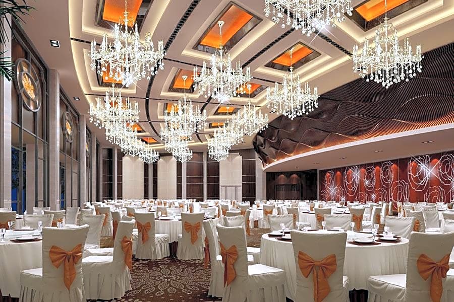 Howard Johnson by Wyndham Tianzhu Plaza Fuyang