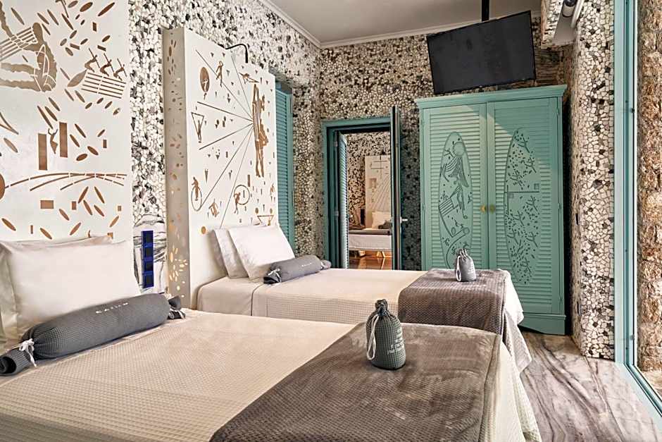 2 Bedroom — 7 fotoğraftan 1. fotoğraf