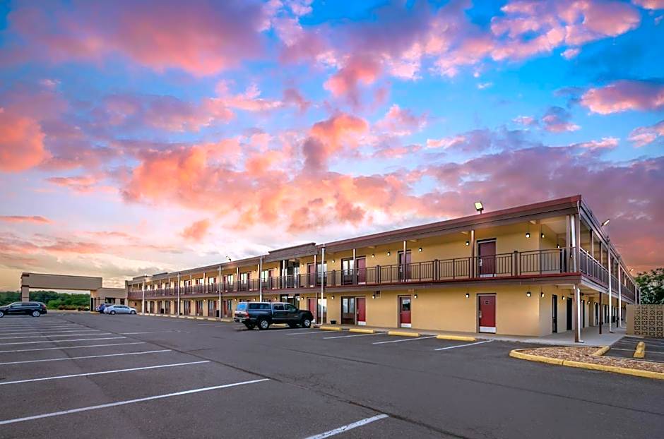 Red Roof Inn Staunton