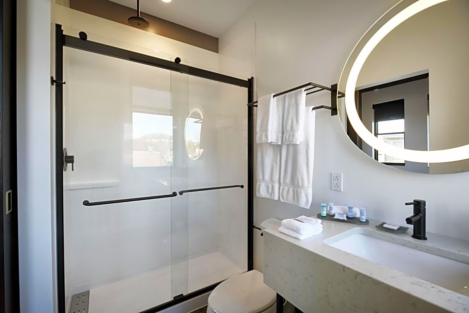 TRYP by Wyndham Pittsburgh/Lawrenceville