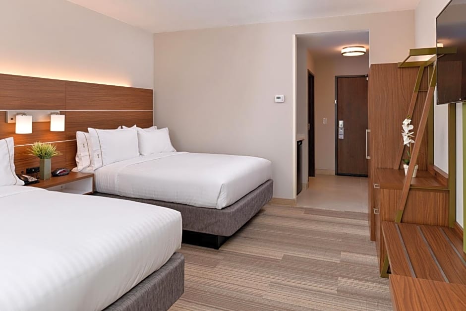 Holiday Inn Express & Suites Trinity, an IHG Hotel