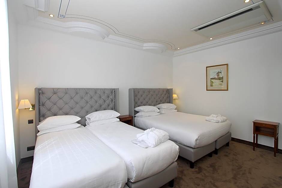 Golden Tulip Cannes Hotel De Paris