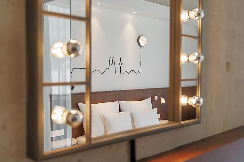 Ruby Ella Hotel Cologne By IHG