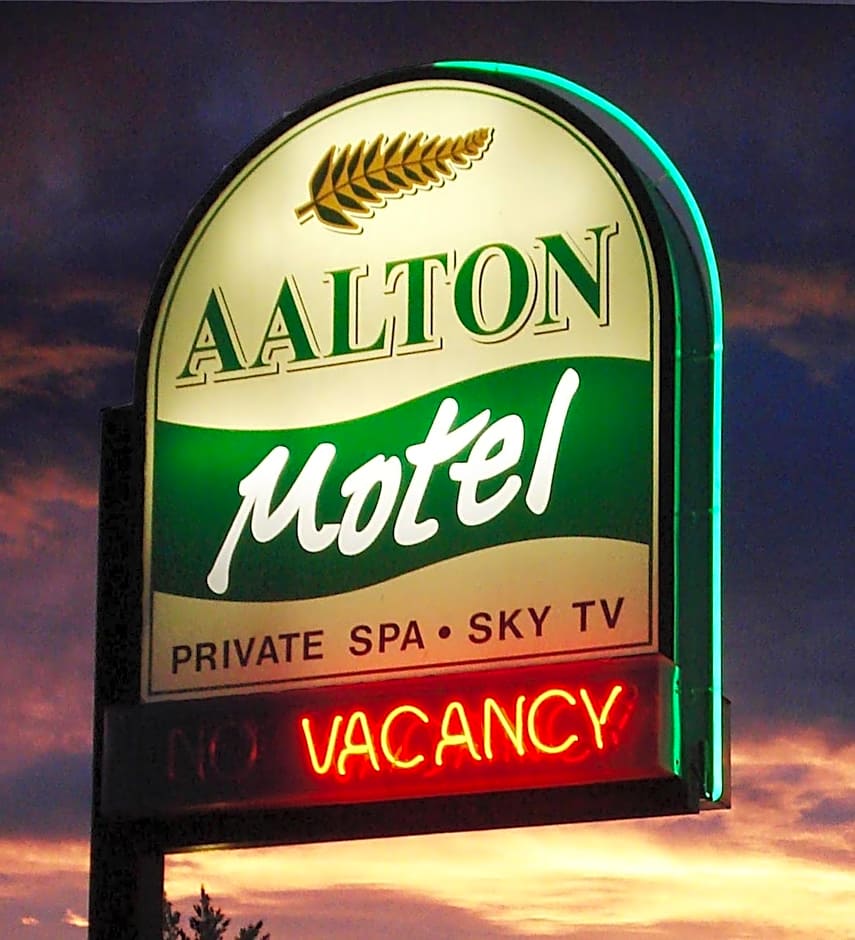 Aalton Motel