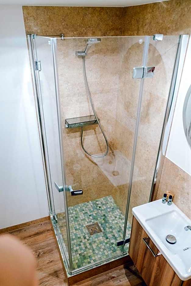 Adelheid Hotel Garni