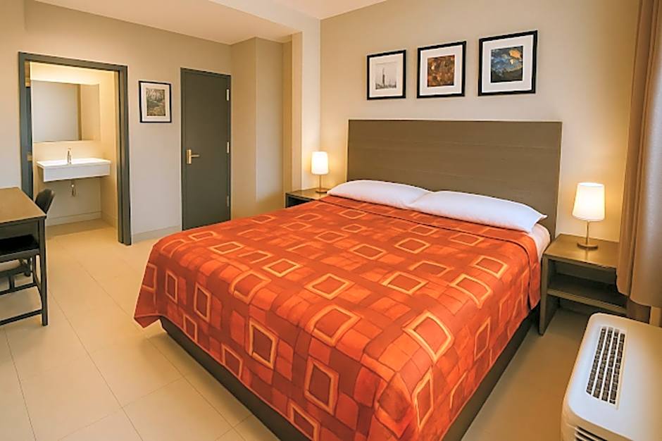 Hotel Fuego Bronx near Yankee Stadium
