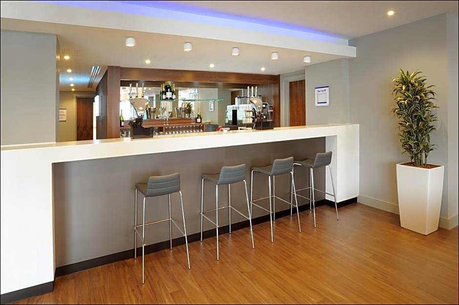 Holiday Inn Express Birmingham-Snow Hill By IHG