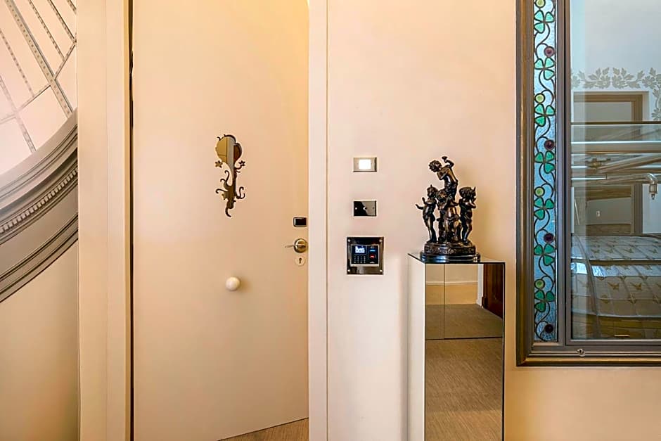 El Palauet Royal Suites