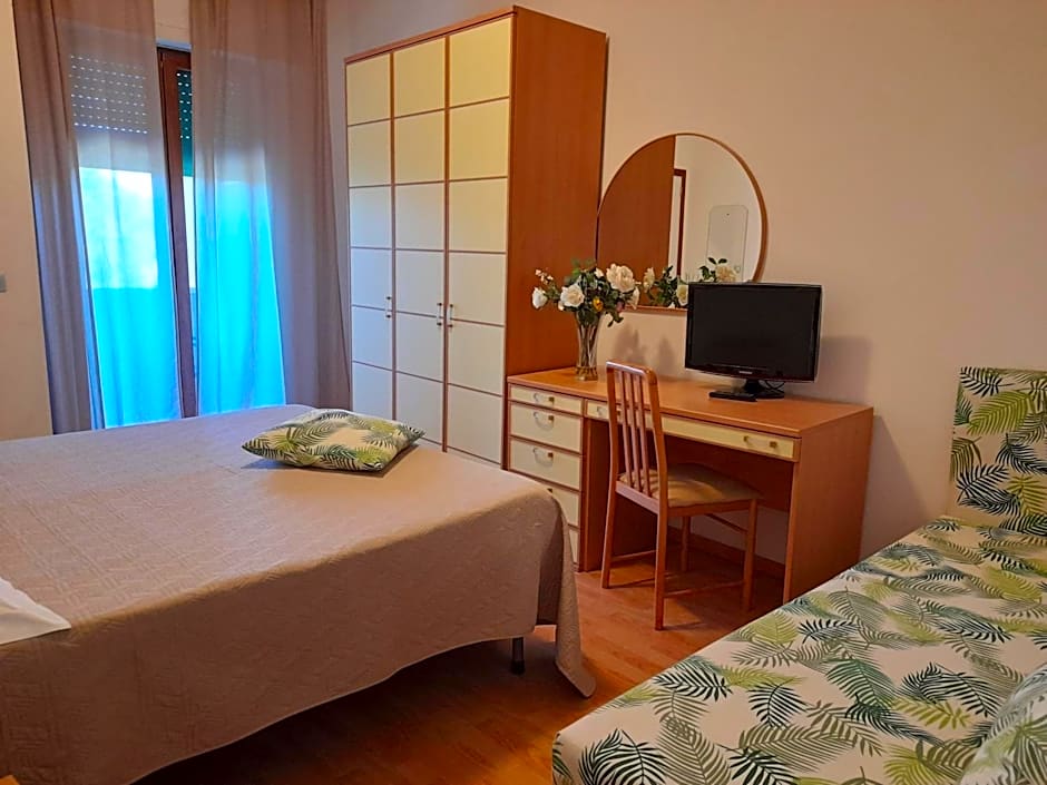 Hotel Tirrenia