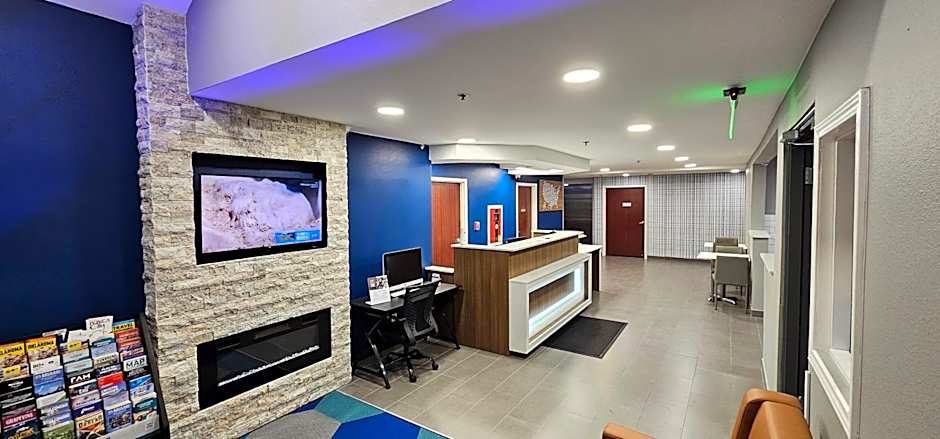 Microtel Inn & Suites by Wyndham Tulsa/Rt 66 Near Casino