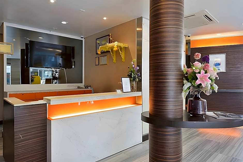 Arawana Express Phromphong