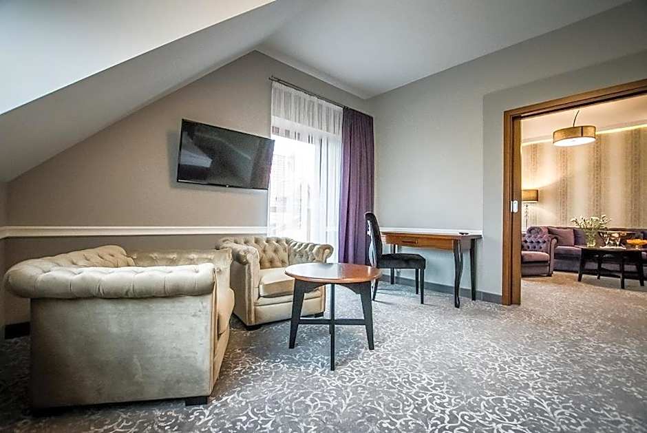 Hotel Pałac Poledno