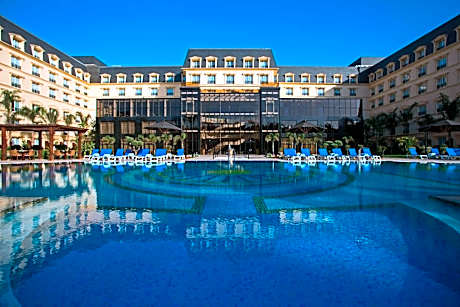 Renaissance by Marriott Cairo Mirage City Hotel