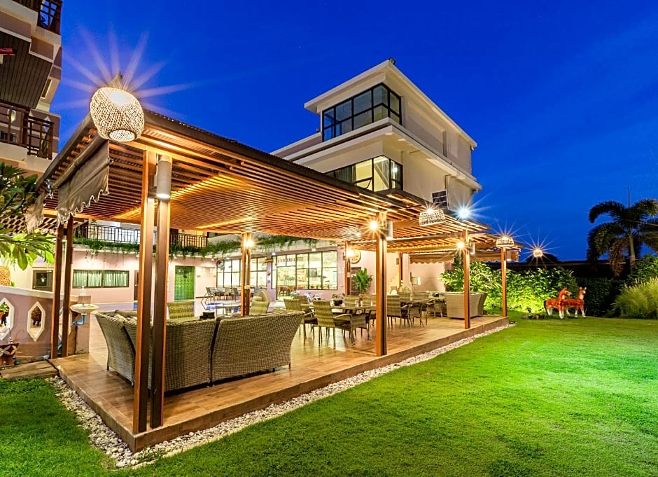 Phanomrungpuri Hotel