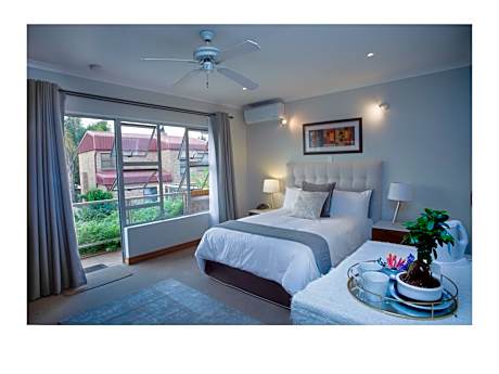 Superior Queen Room