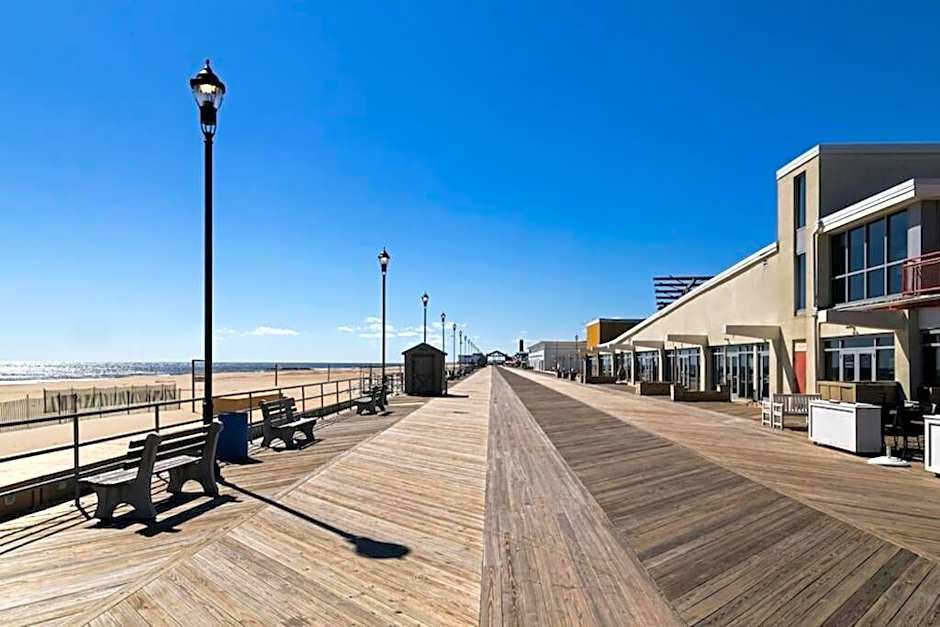 The Albert - Walk to Beach & Asbury