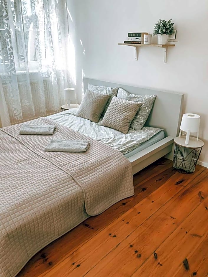 Bankowa 8 Guest Rooms