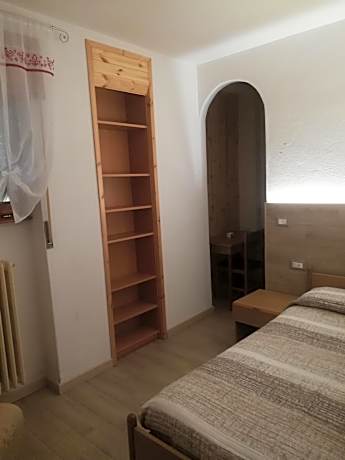 Small Single Room