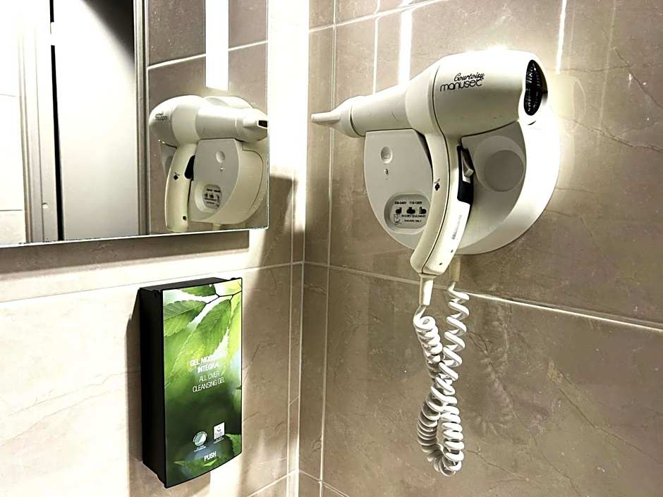 ibis Styles Rouen Nord-Barentin