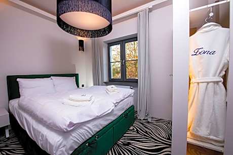 APARTAMENT 210