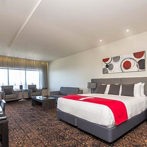 Calamvale Hotel Suites and Conference Centre