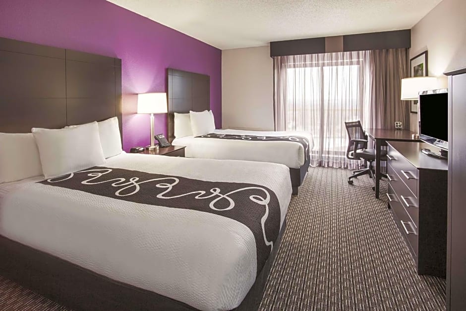 La Quinta Inn & Suites by Wyndham Minneapolis Bloomington West
