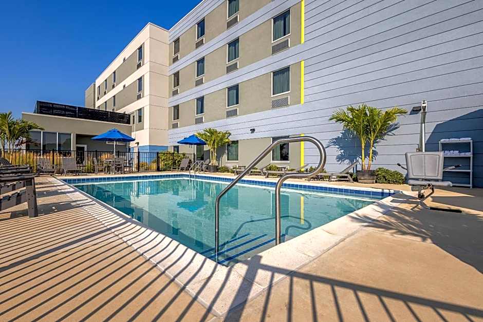 Microtel Inn & Suites by Wyndham Rehoboth Beach