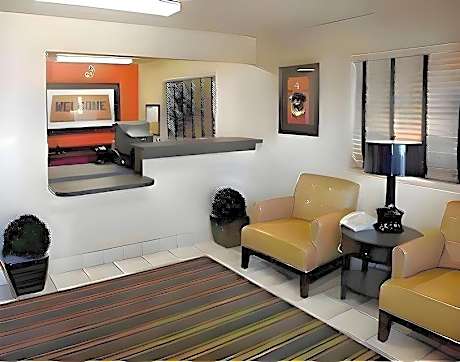 1 King Bed, Suite, Nonsmoking, Accessible