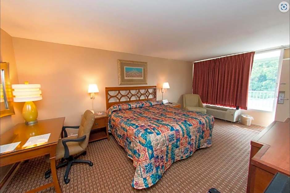 OYO Hotel Audubon Baton Rouge Port Allen I-10