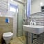 Villa Anna - Noclegi Rooms - FREE parking, taras, 1500m do Starówki