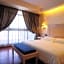 Best Western Globus Hotel