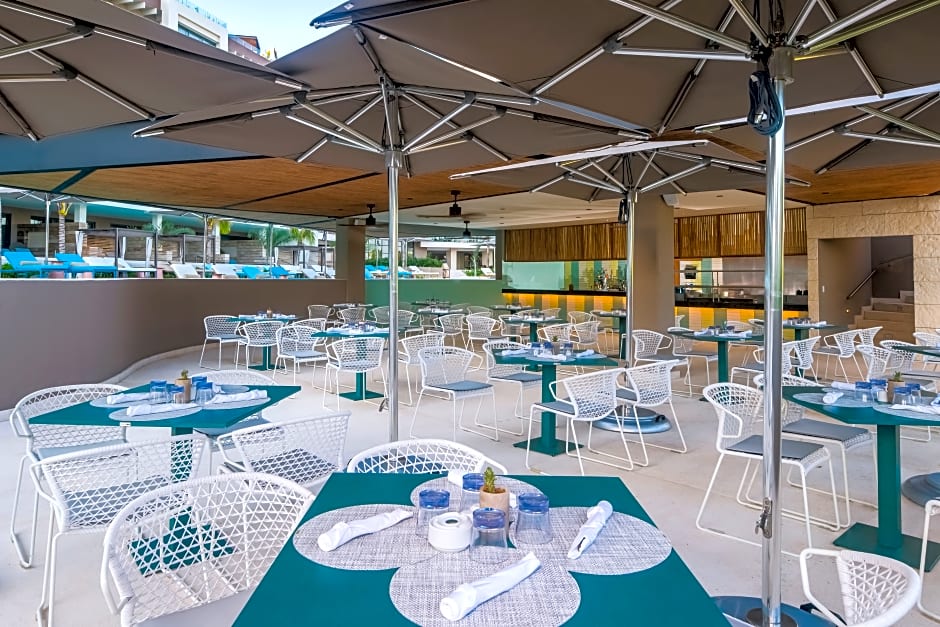Estudio Playa Mujeres All Inclusive