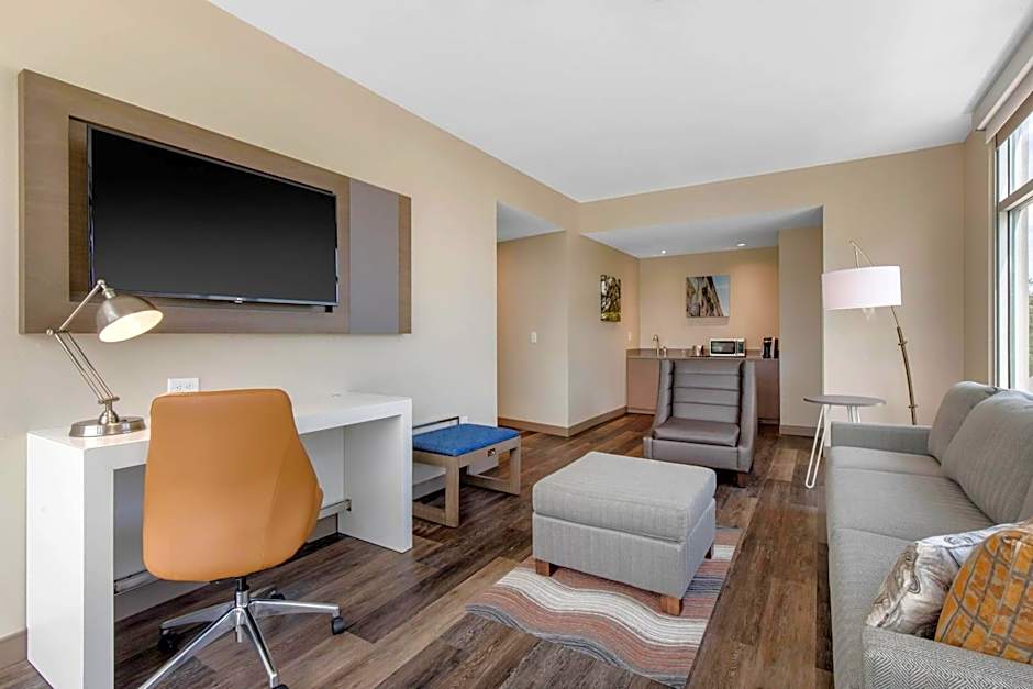 Cambria Hotel Mount Pleasant - Charleston