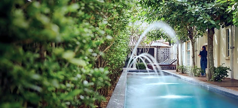 The Edison George Town