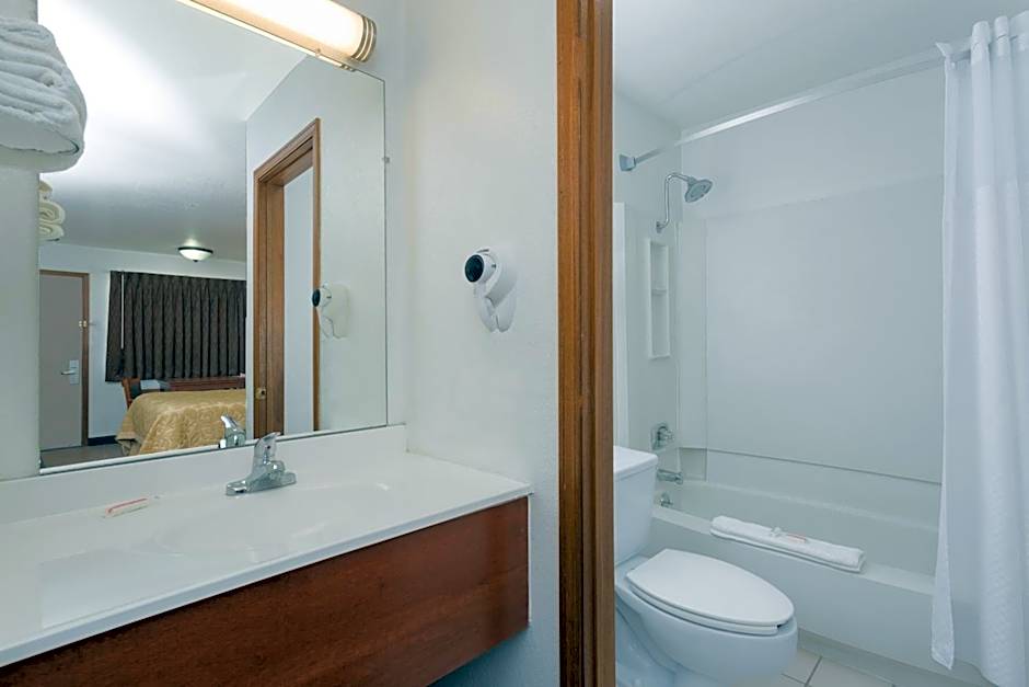 Super 8 by Wyndham Goodland