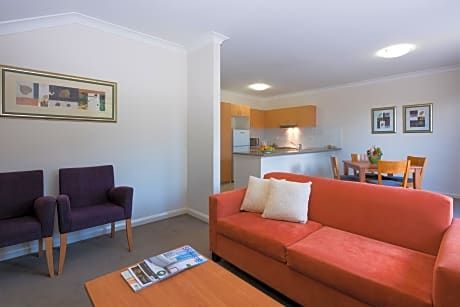 1 Bedroom Loft