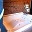 Hotel ONIRO - Luxury Rooms & Wellness Suites