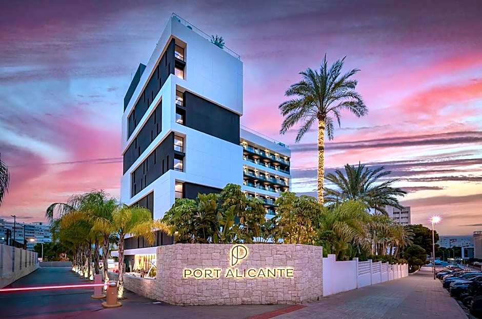 Port Alicante Playa de San Juan