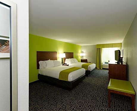 Standard Queen Room with Two Queen Beds