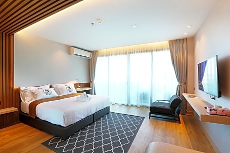 Standard Room King Bed