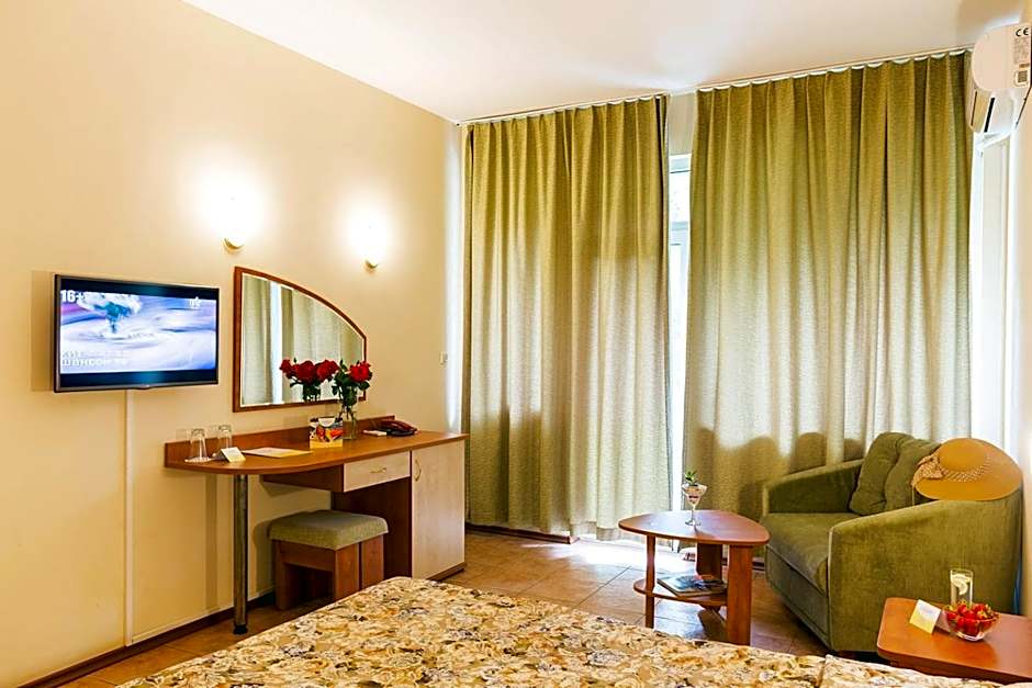 Ljuljak Hotel