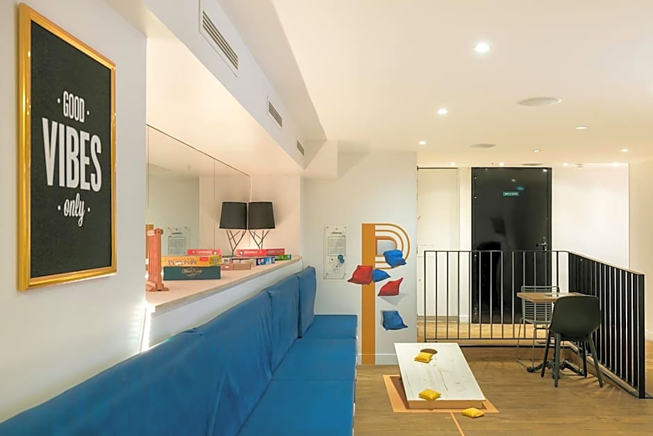 Hotel The Playce by Happyculture