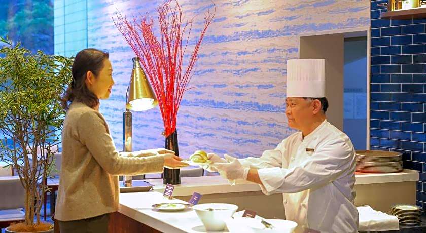 Hotel Springs Makuhari Premier