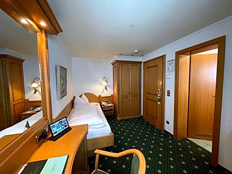 Einzelzimmer Herrenberg (Nebengebäude Heuwirt)