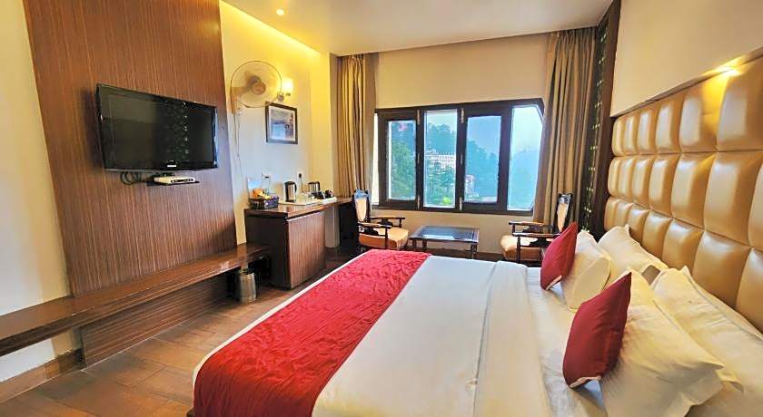 Hotel Surya