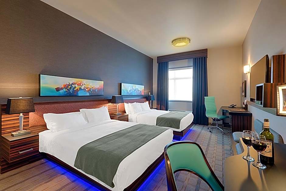 Hotel Clique Airport Calgary