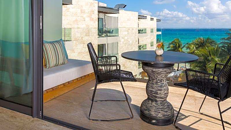 Thompson Playa Del Carmen Beach House by Hyatt