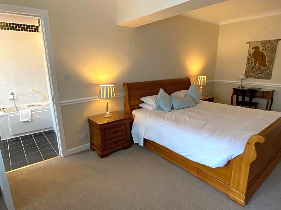 Ardmore House – Clifden